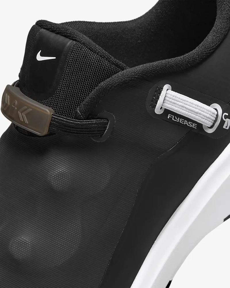 Nike | CW3096-001 |  React Ace Tour Ladies | Black