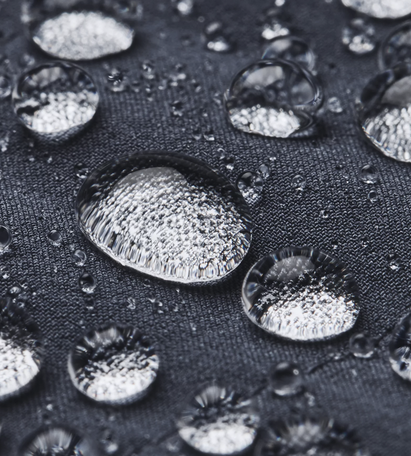 Under Armour | 1379721-044 | Storm Revo Jacket | Downpour Gray / White