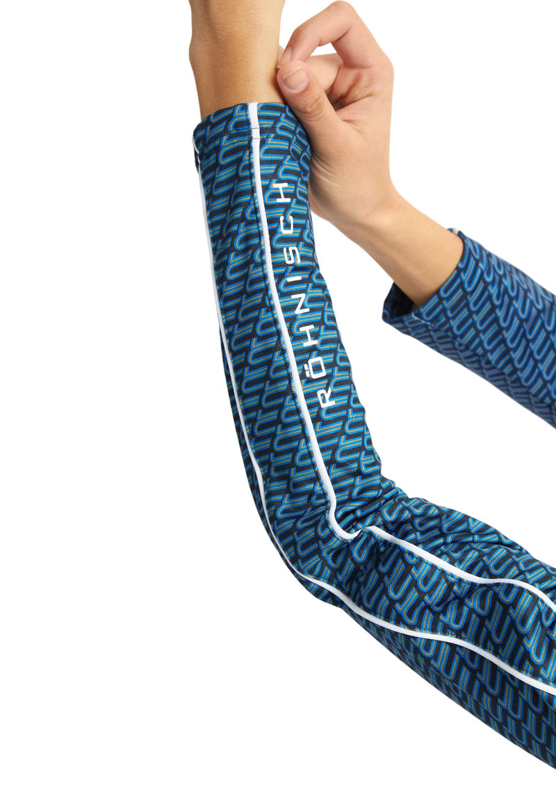 Rohnisch | 112167 | Amie Brushed Midlayer | Black Retro R Mono