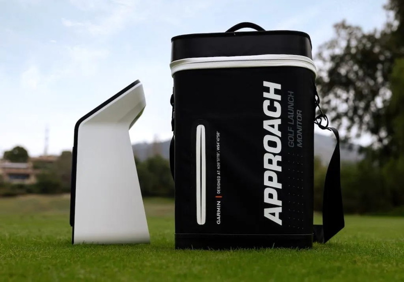 Garmin | Approach R50 | Launch Monitor | Golfsimulator | Bag view
